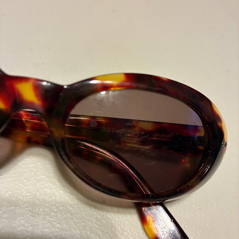 Vintage Gucci GG 2413/S 02Y Oval Tortoise Sunglasses Brown Made In Italy READ - Picture 4 of 16